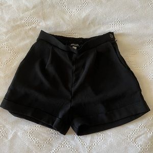 American Apparel, Size Medium, Black Trouser high waisted short